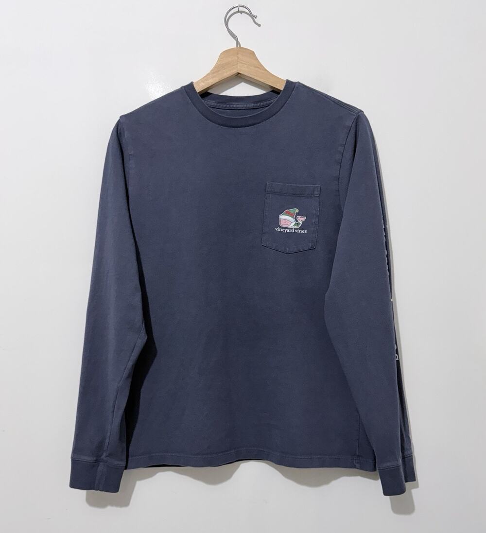 Vineyard Vines Elf Whale Boys T Shirt XL 18 Cotton Navy Long Sleeve Pockets